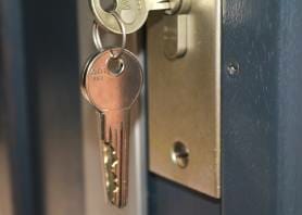 key-779392_1920
